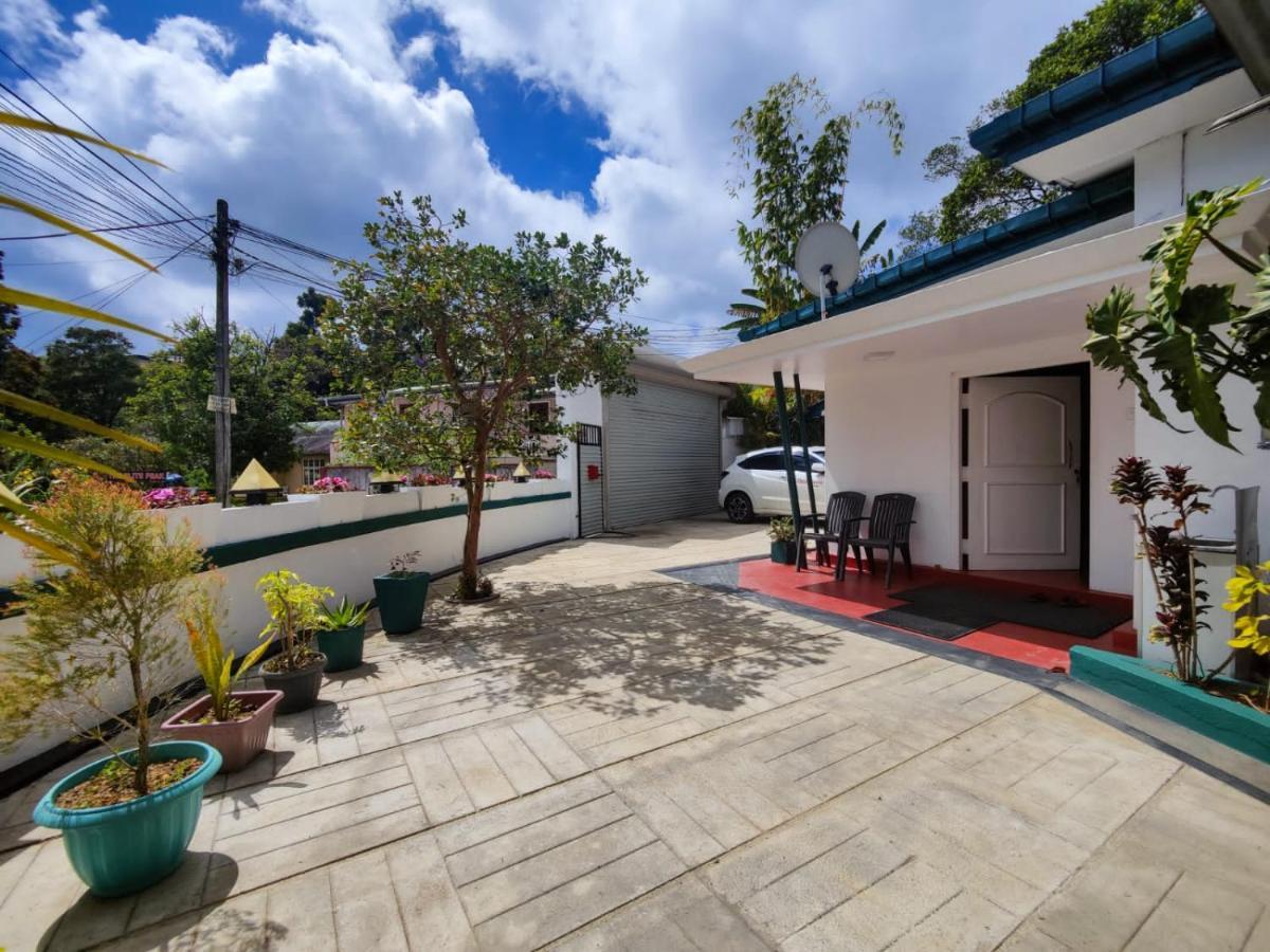Kpl Holiday Homes Hatton Extérieur photo